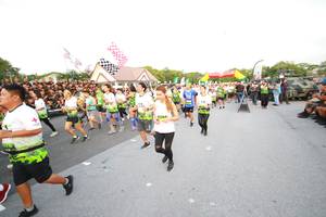 BIB: 2384
                            <button type="button" onclick="openModal(3530816)" class="btn btn-primary btn-sm float-right btn-popup" data-toggle="modal" data-target=".modal-high-quality">
                        <i class="fas fa-shopping-cart"></i> Add to Cart
                    </button>
                                            <button type="button" onclick="isThisMe(3530816, true)" class="btn btn-success btn-sm float-right btn-popup btn-isme hidden" data-toggle="tooltip" data-placement="bottom" title="นี่คือรูปของคุณใช่ไหม คลิกที่นี่เพื่อเอาเข้าอัลบั้ม">
                        <i class="fas fa-plus"></i> Add to album
                    </button>
                    <button type="button" onclick="isThisMe(3530816, false)" class="btn btn-warning btn-sm float-right btn-popup btn-isnotme hidden">
                        <i class="fas fa-ban"></i> Remove from album
                    </button>